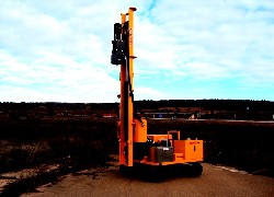 Купить самоходную сваебойную установку на шасси ArmiVan, модель AI-830, AI-1000 в Алматы, цена: 000 $, рассрочка - 6 месяцев. Фото 7