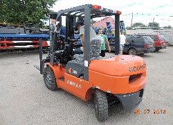 Продажа китайского дизельного вилочного погрузчика (автопогрузчика) Goodsense FD30 в Казахстане за 000 $. Фотография 7 Купить дизельный вилочный погрузчик (автопогрузчик) Goodsense (Китай) в Алматы, модель FD30, цена DDP: 000 $. Фото 7