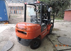 Продажа китайского дизельного вилочного погрузчика (автопогрузчика) Goodsense FD30 в Казахстане за 000 $. Фотография 10 Купить дизельный вилочный погрузчик (автопогрузчик) Goodsense (Китай) в Алматы, модель FD30, цена DDP: 000 $. Фото 10