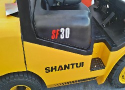 Продажа китайского дизельного вилочного погрузчика (автопогрузчика) Shantui SF30 в Казахстане за 000 $. Фотография 3 Купить дизельный вилочный погрузчик (автопогрузчик) Shantui (Китай) в Алматы, модель SF30, цена DDP: 000 $. Фото 3