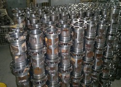 Центр спецтехники EurAsia Global Equipment - www.ege.kz. Фото 11 Запчасти, оборудование и расходные материалы для спецтехники на складах EGE, Фото 11